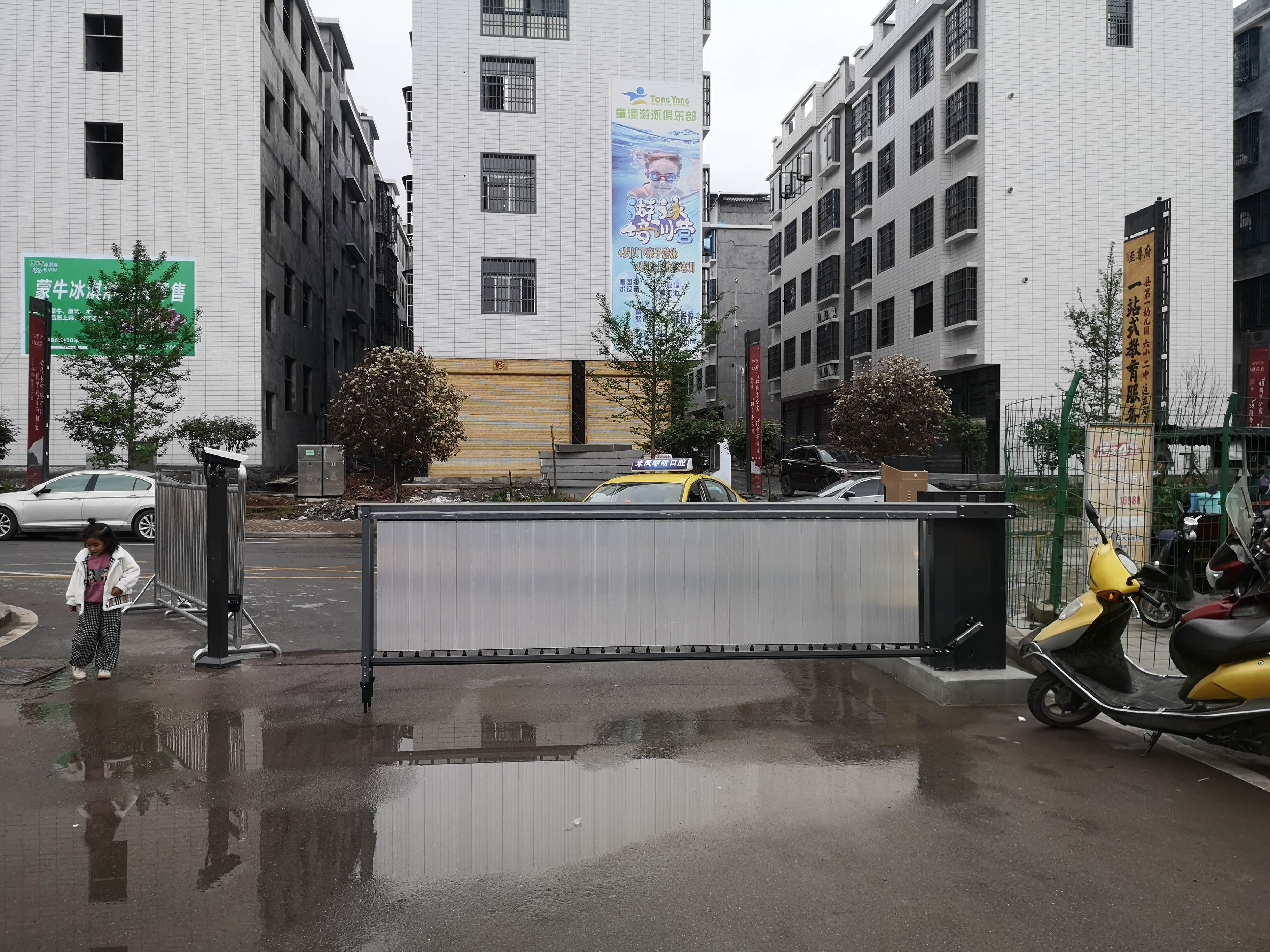 長沙雷隆智能科技有限公司,車牌識別系統(tǒng),停車收費(fèi)系統(tǒng),車牌識別一體機(jī),智能通道閘,湖南車牌識別道閘系統(tǒng),人行通道閘,智能道閘